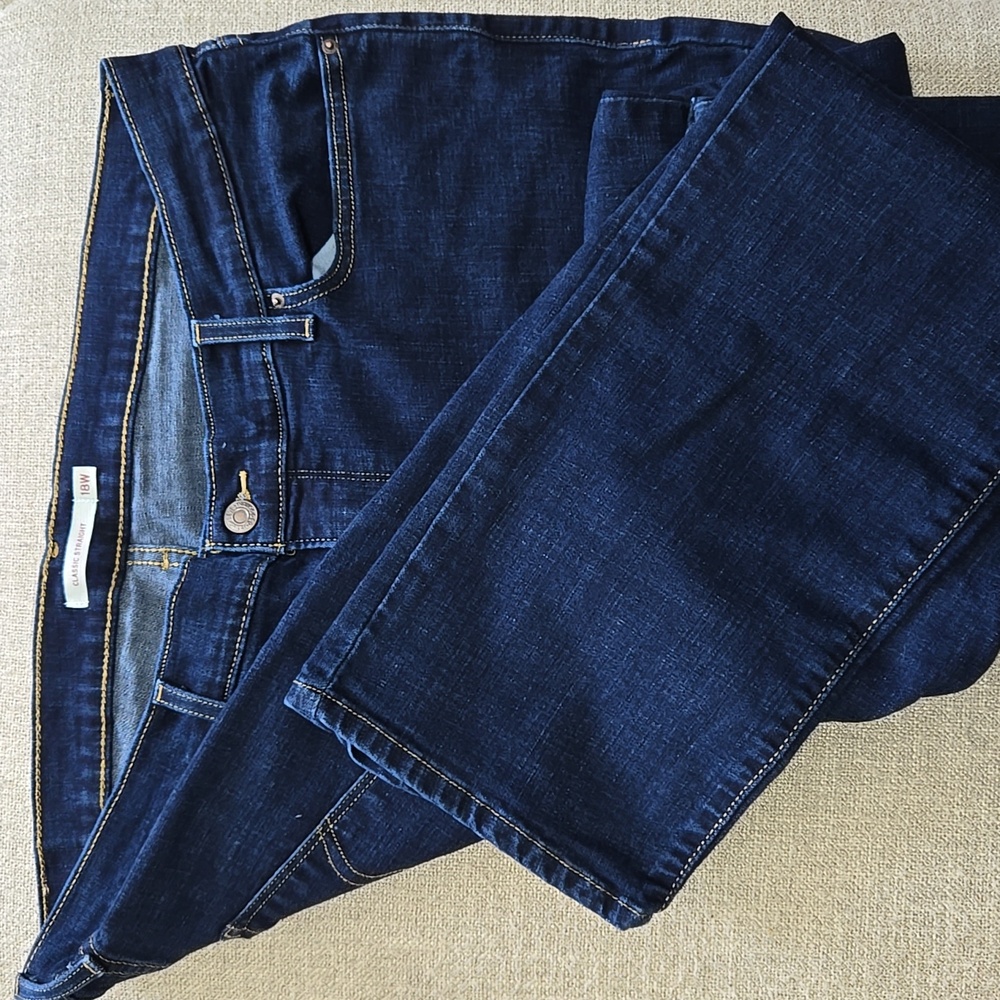 Levi's Women's 18 W Classic Jeans